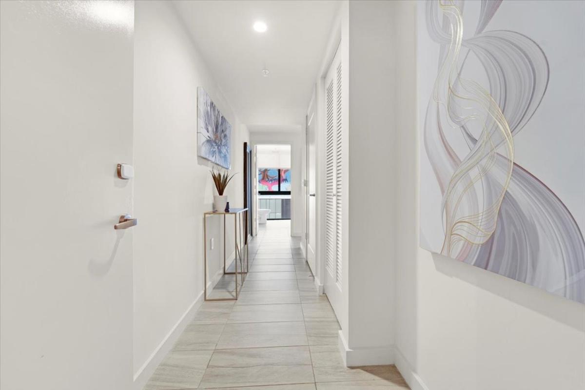 Devereaux Miami Luxury One-Bedroom And Studios Exteriér fotografie