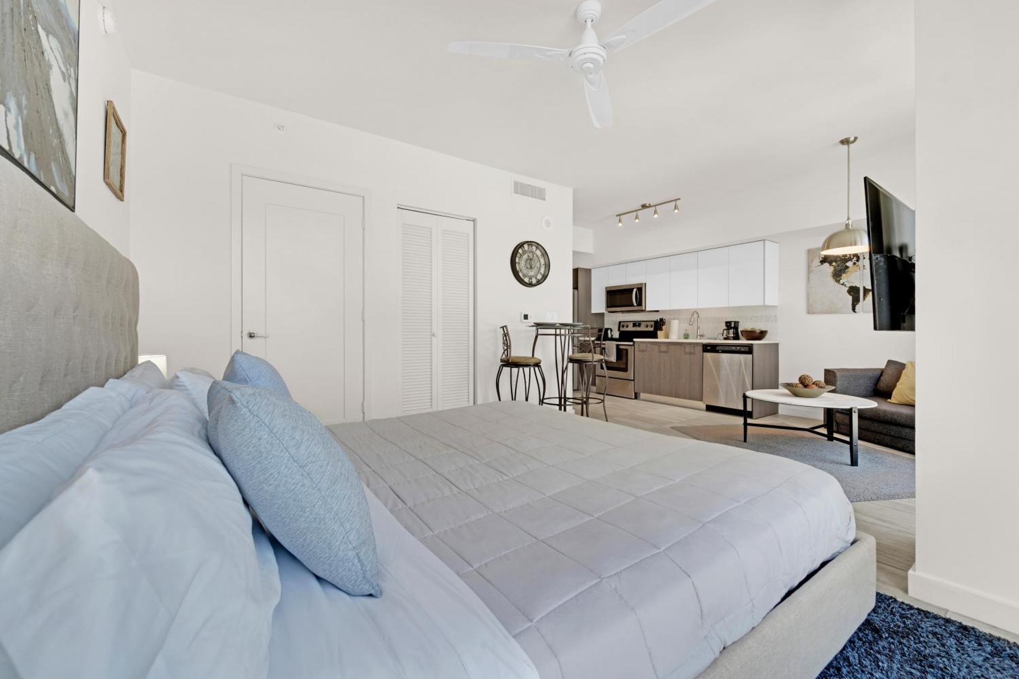 Devereaux Miami Luxury One-Bedroom And Studios Exteriér fotografie